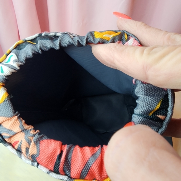 🏷 CLEARANCE! ! Vera Bradley Crossbody Water Bottle Caddy - Picture 6 of 8